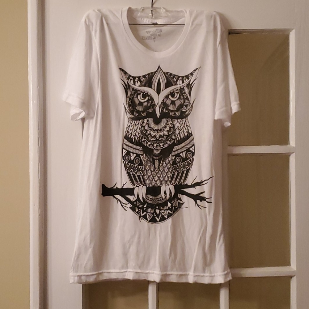 Electro Threads owl tee shirt